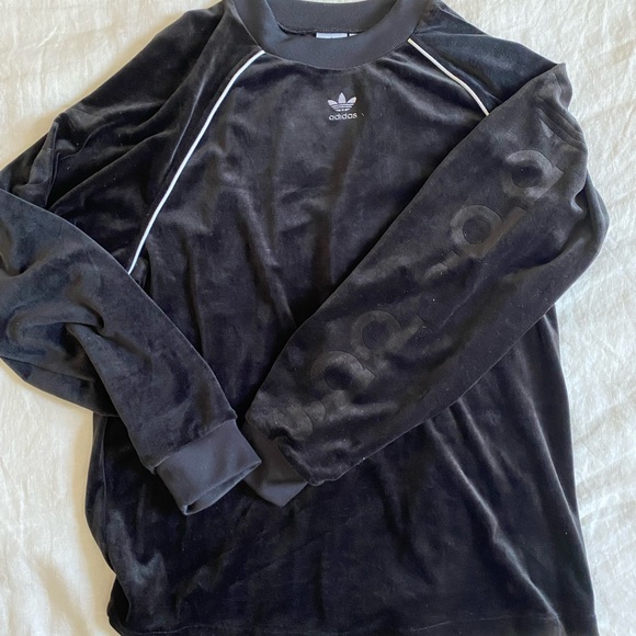 ASOS adidas black velvet crew neck - Picture 6 of 7
